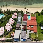 Oceanfront Villa At Bang Po Beach-Koh Rooms