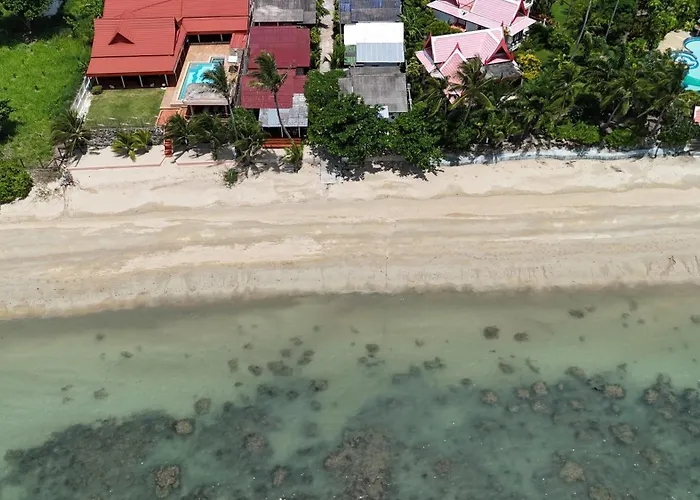 Oceanfront Villa At Bang Po Beach-Koh Rooms